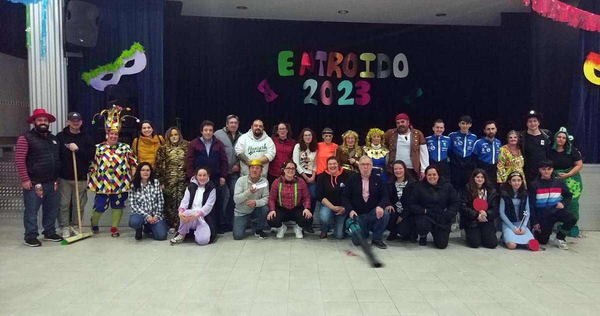 Festa infantil de Entroido en Monte Porreiro