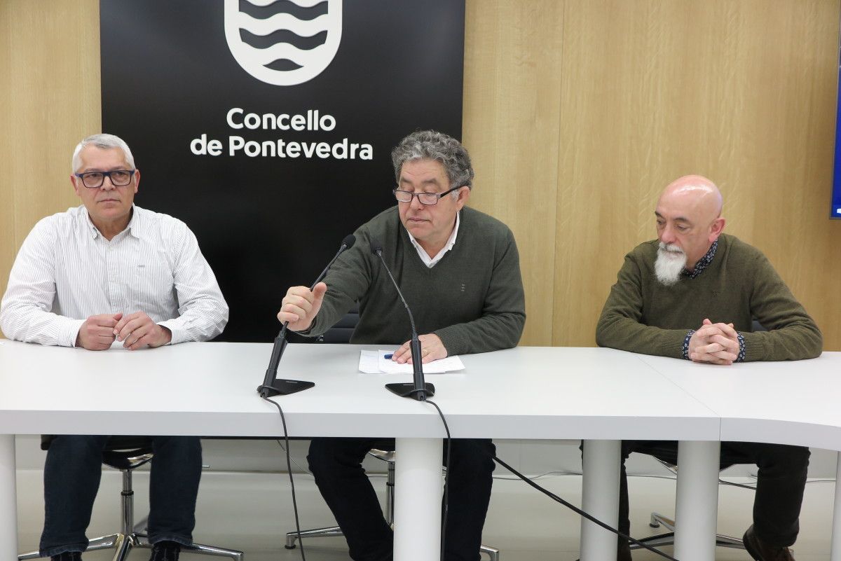 Reunión del alcalde de Pontevedra con representantes de la sección ferroviaria de Comisiones Obreras 