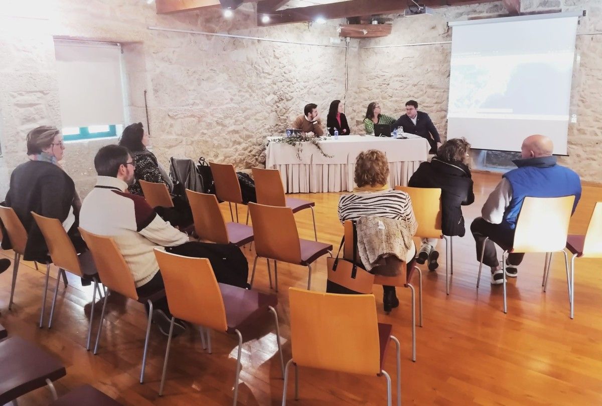 Reunión para consensuar co sector o novo Plan de Sostibilidade Turística