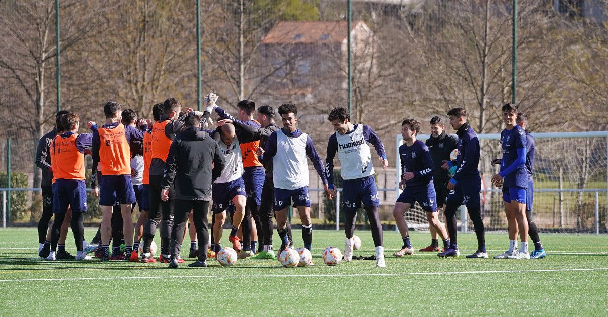 Primeiro adestramento de Juan Señor no Pontevedra
