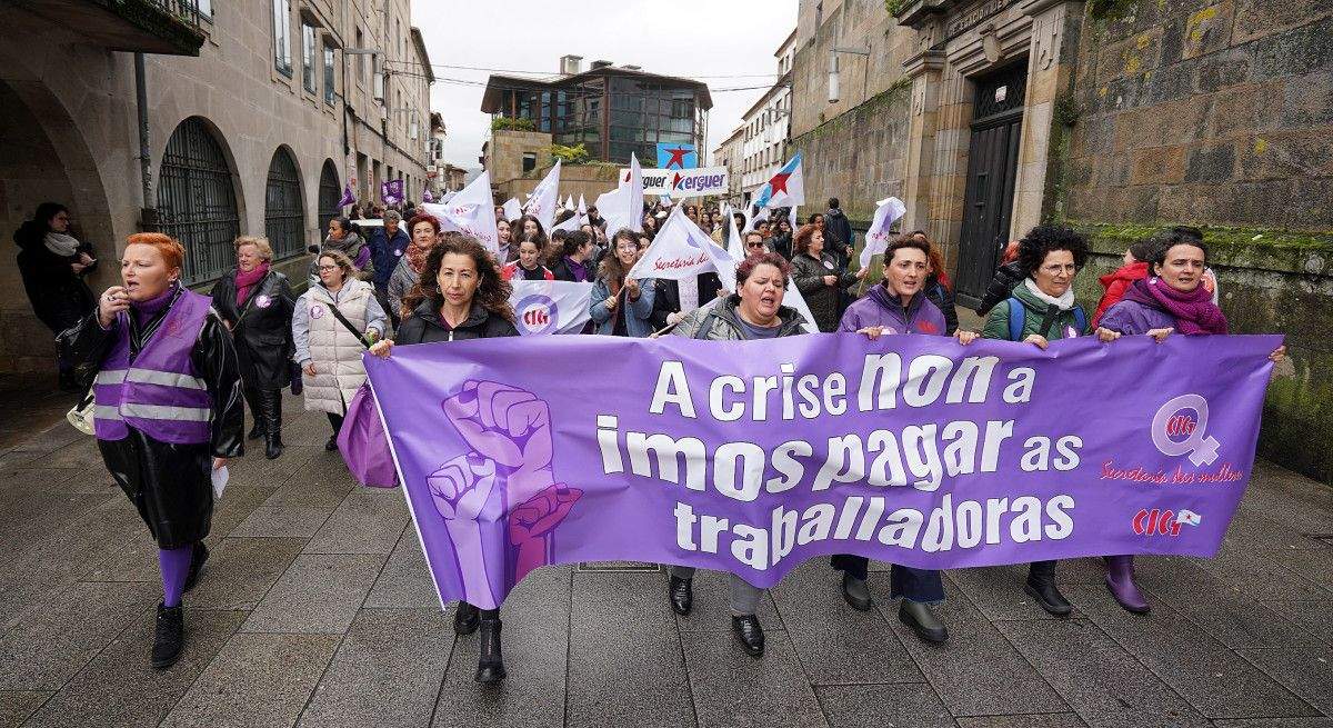 Marcha 'A crise non a imos pagar as traballadoras' da CIG