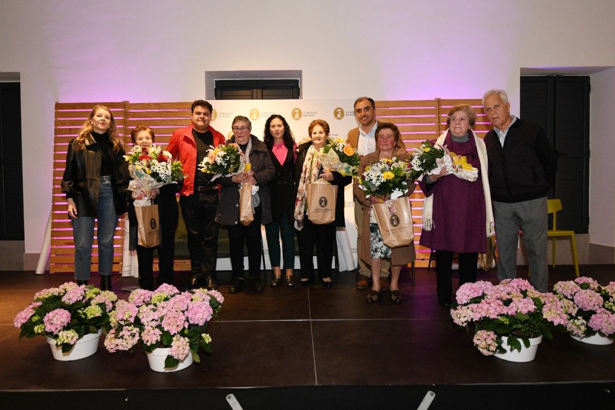 Homenaje por el 8M a cinco mujeres de Poio en el Palacete de Besada
