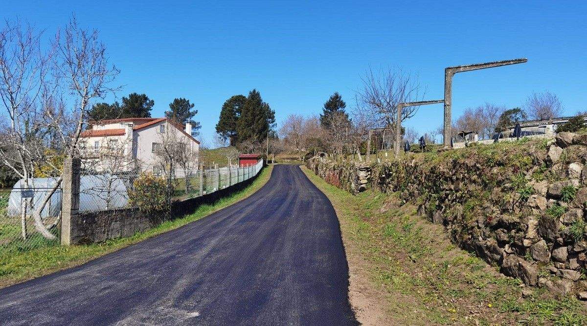 Camino en Cardecide