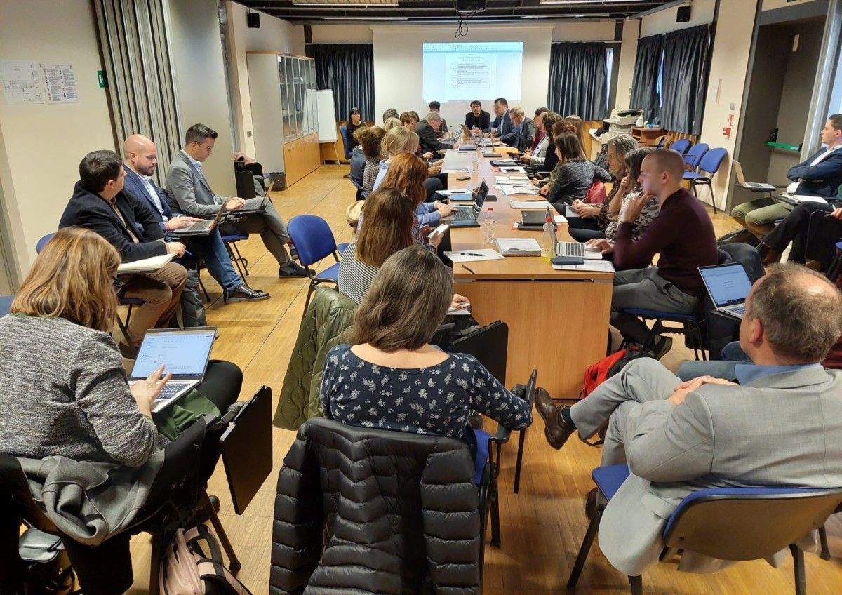 Sesión da rede comunitaria Greening Cities de Turín coa presenza de Iván Puentes