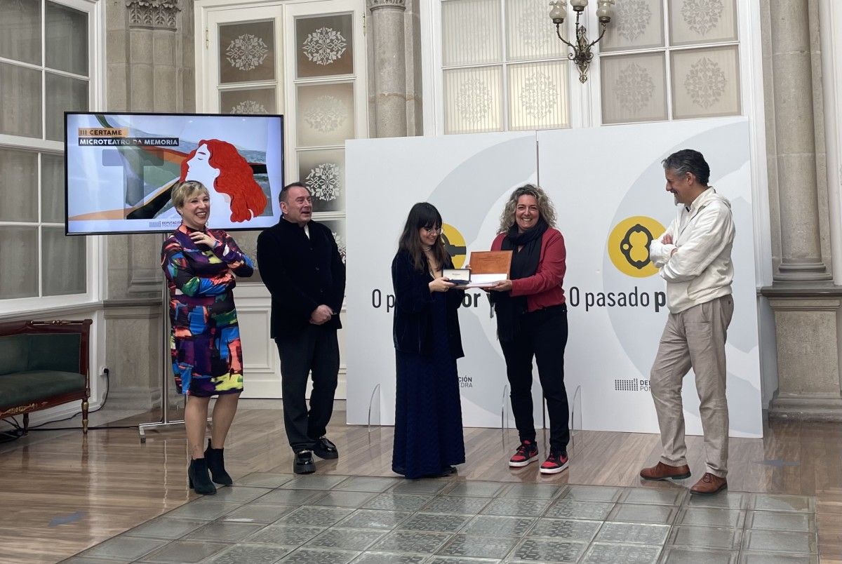 Premio a Susana Villaverde García no Certame de Microteatro de Memoria Histórica