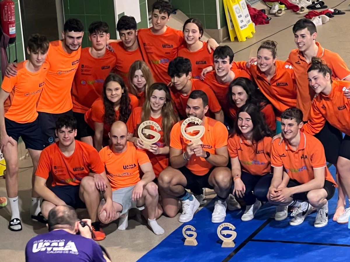 El Club Acuático Umia, campeón gallego absoluto de salvamento y socorrismo