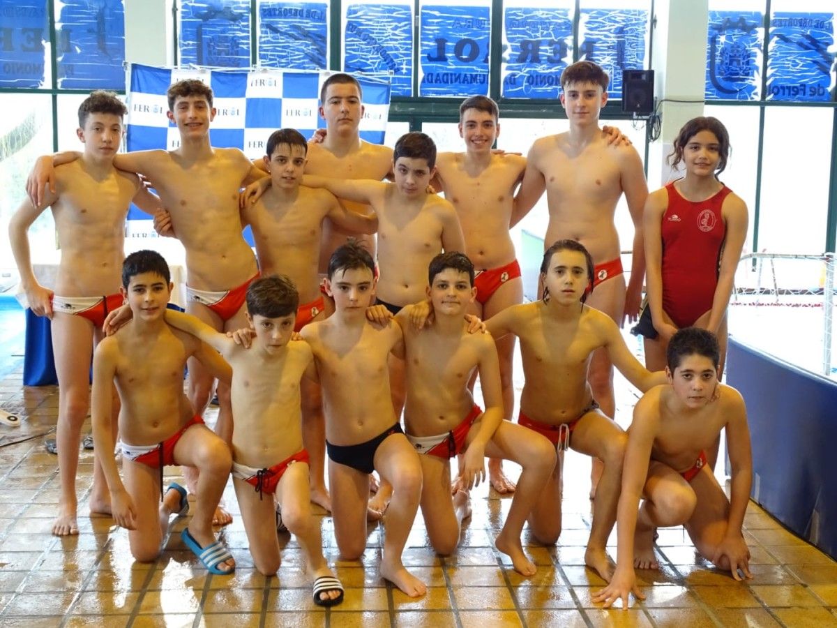 Equipo infantil mixto do CW Pontevedra