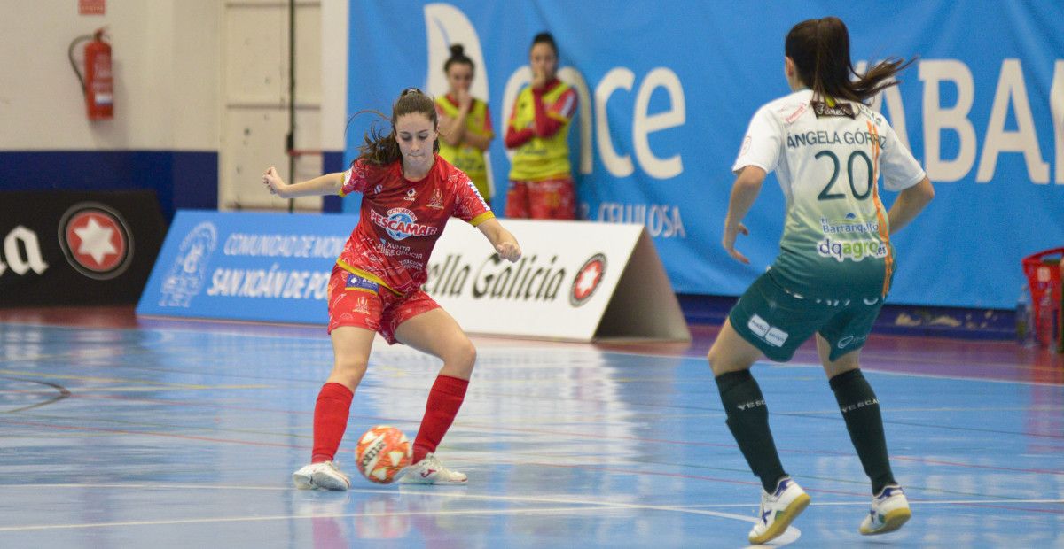 Partido de liga entre Poio Pescamar e Roldán na Seca