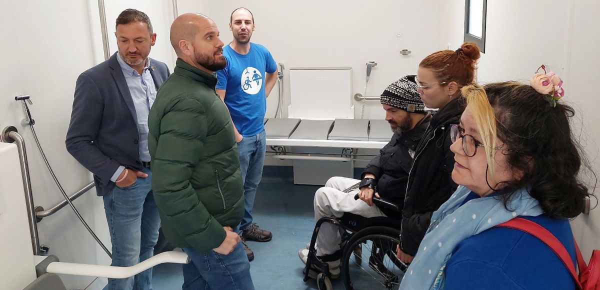 Inauguración do cambiador inclusivo na Praza de Galicia