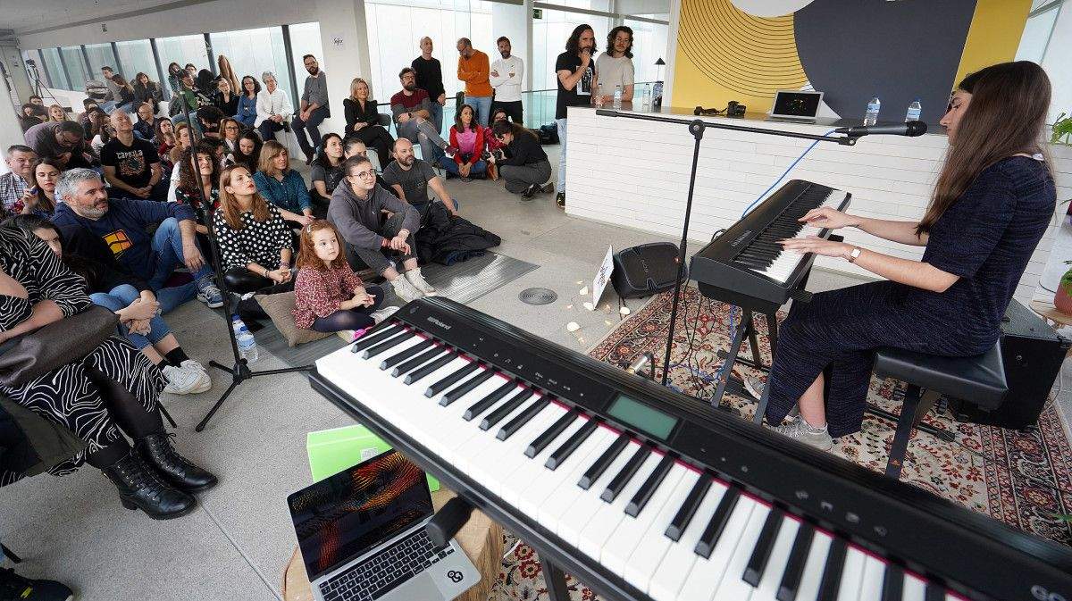 Segunda edición de Sofar Sounds, en el edificio Castelao del Museo