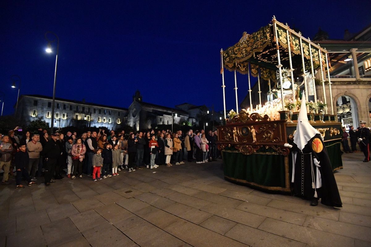 Procesión do 'Santo Enterro'
