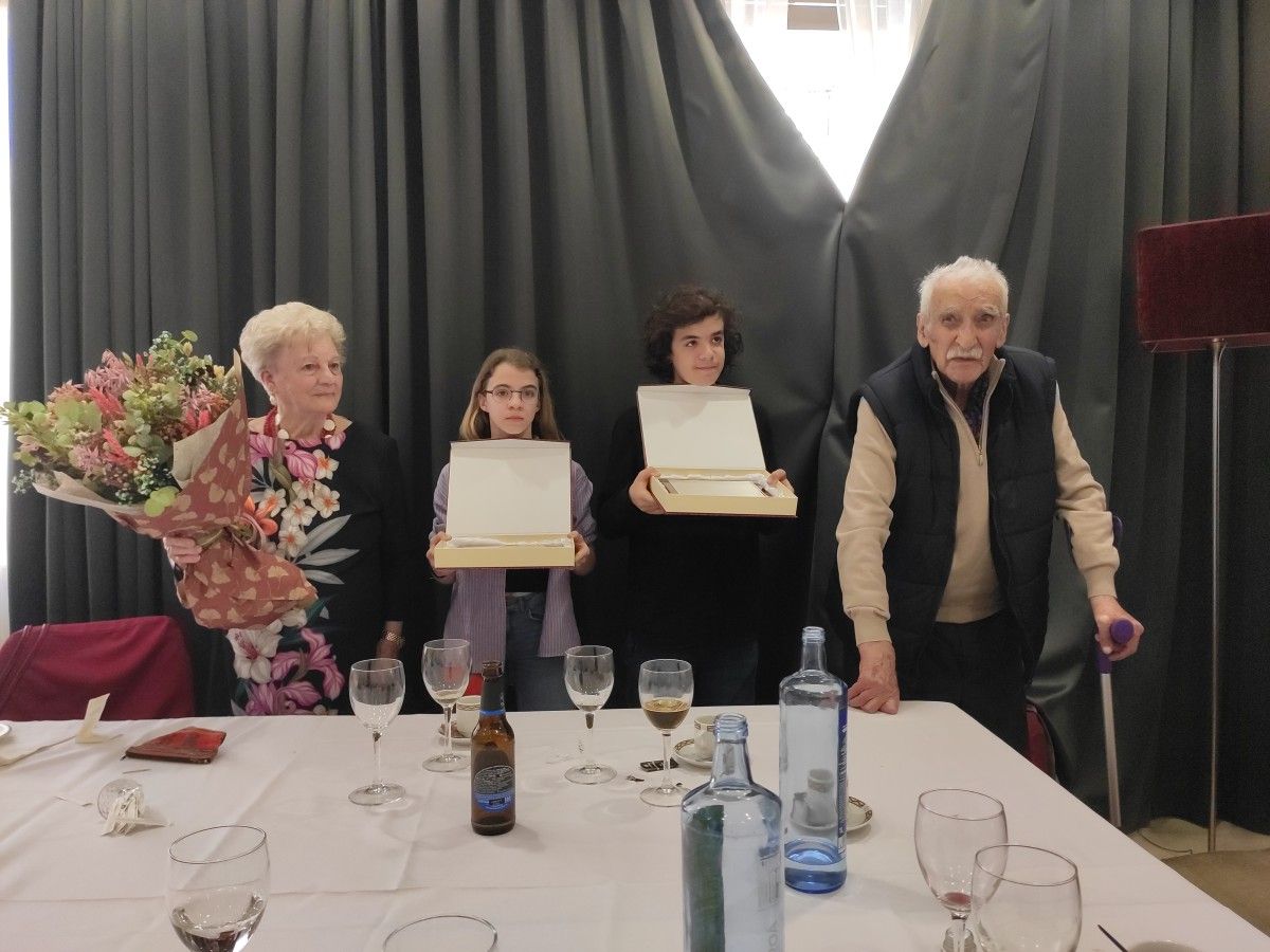 O Atlético Estación homenaxea a Jose Luís Torrado, O Bruxo, e á súa muller e expresidenta da entidade, Rosa