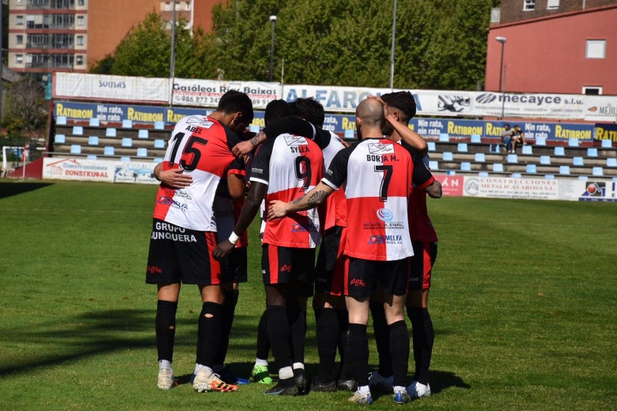 Partido entre Arosa e Somozas na Lomba