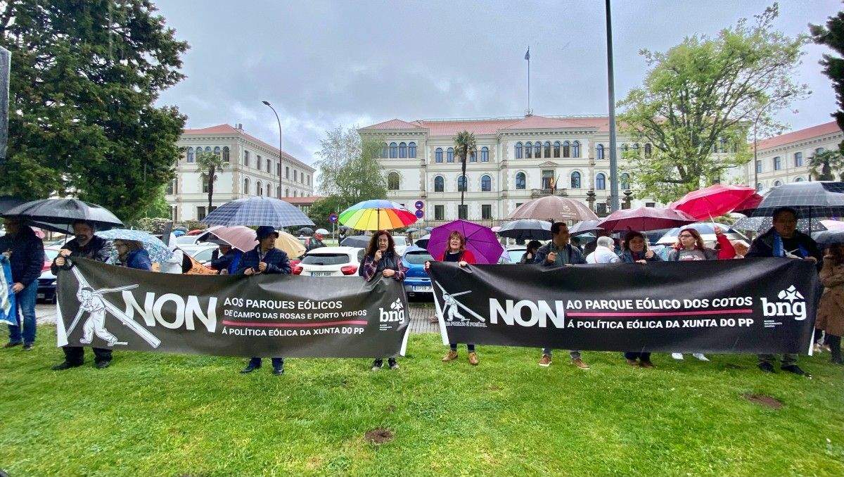 Protesta do BNG contra os parques eólicos Protesta do BNG contra os parques eólicos