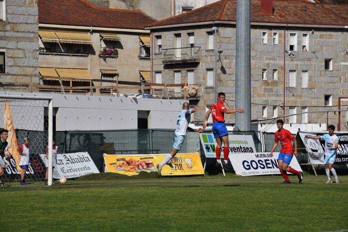 Eliminatoria de ascenso entre UD Ourense e Arosa no Couto