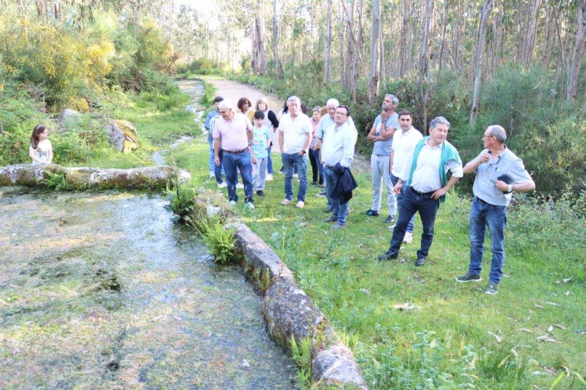 Miguel Anxo Fernández Lores visita O Rañadoiro