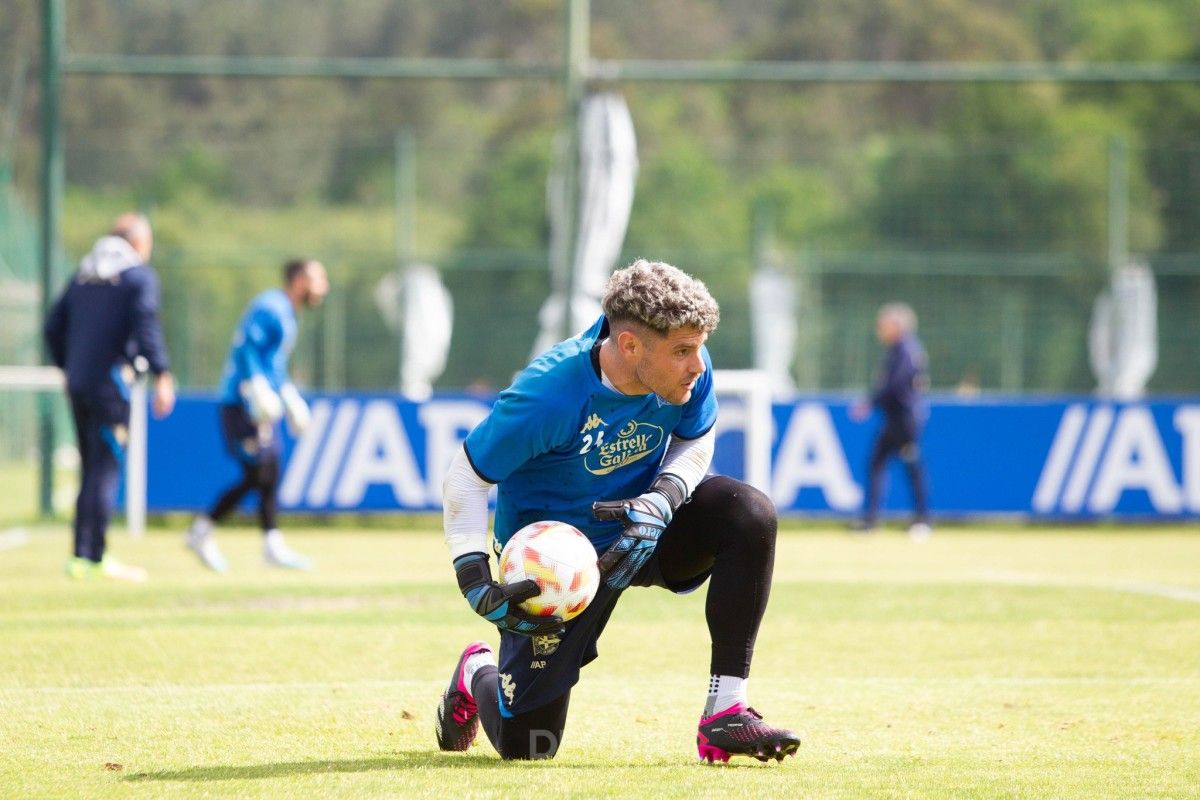 Edu Sousa, en un entrenamiento con el RC Deportivo