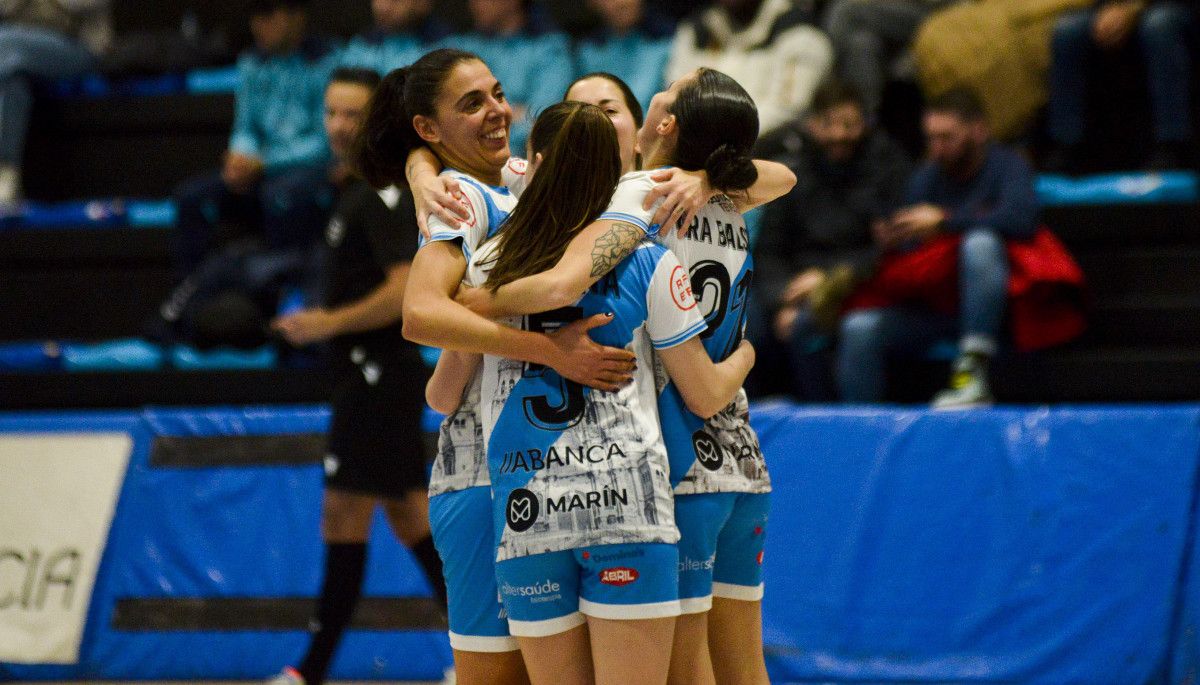Partido entre Marín Futsal e Teldeportivo na Raña