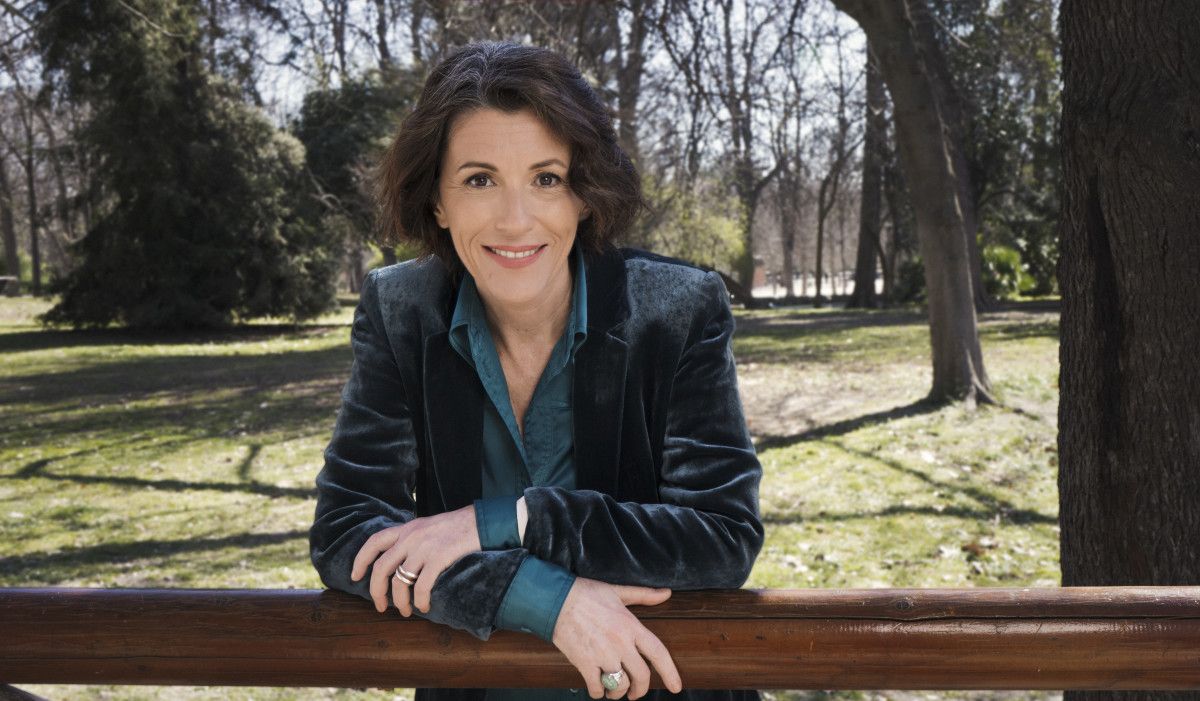Ayanta Barilli promociona a súa última novela, 'Si no amaneciera'