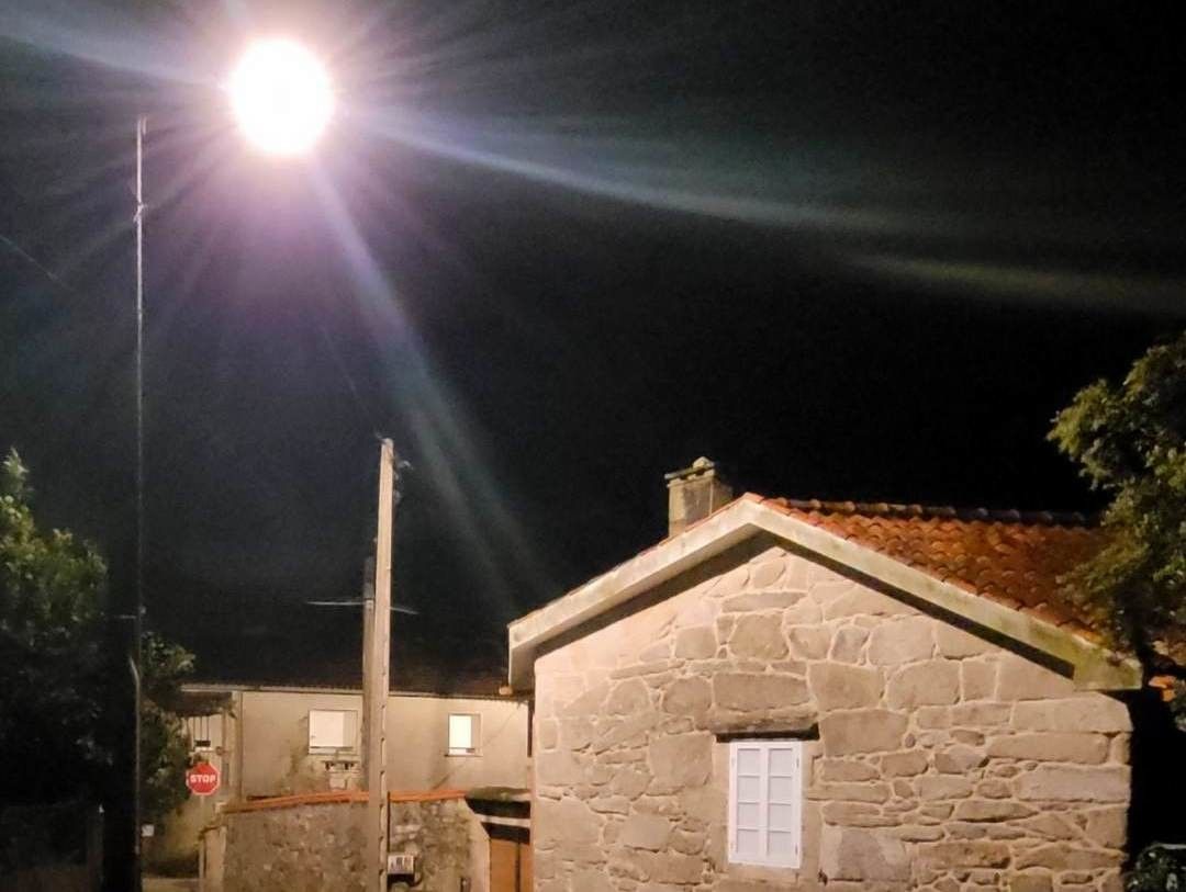 Nueva luminaria led en Poio