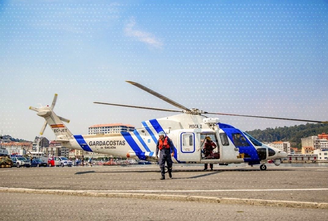 Helicóptero de Guardacostas