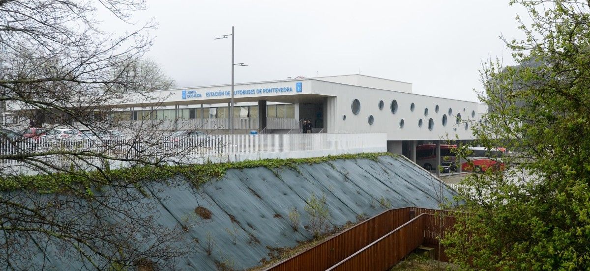 Lateral da Estación de Autobuses