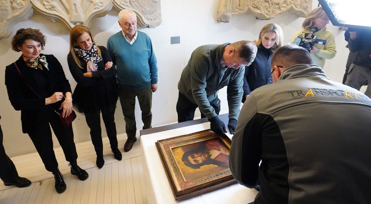 Devolución a Polonia de los dos cuadros expoliados por los nazis que estaban en el Museo