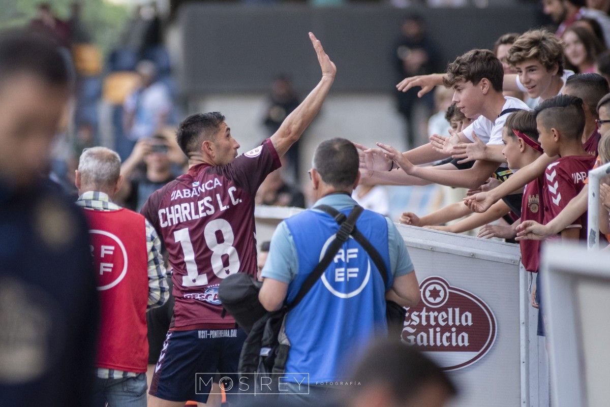 Charles, no partido entre o Pontevedra e o RC Deportivo en Pasarón