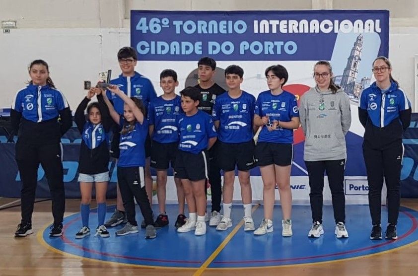 O Tenis de Mesa Monte Porreiro, no Torneo Internacional Cidade de Porto