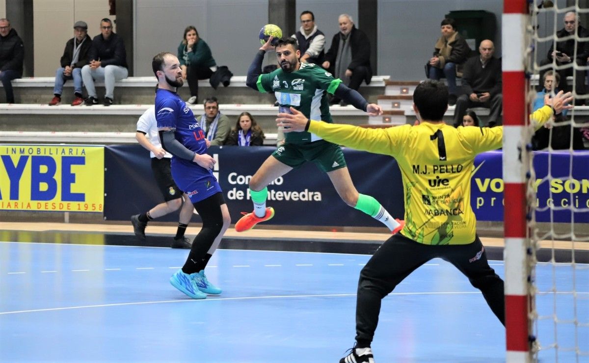 Partido da Sociedad Deportiva Teucro