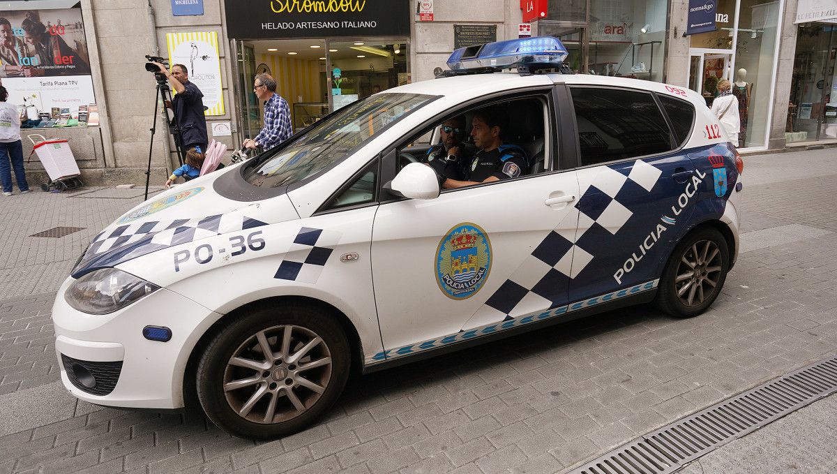 Unha patrulla da Policía Local de Pontevedra