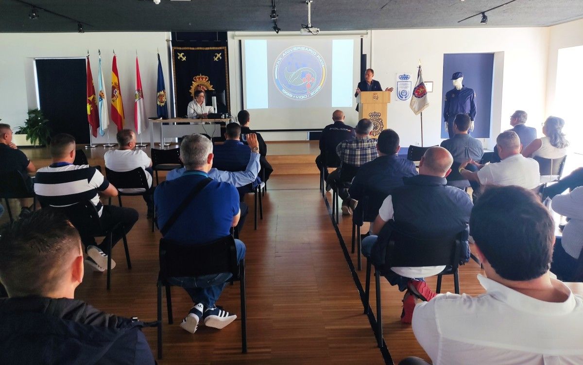 Conmemoración de la creación de la Unidad de Intervención Policial 