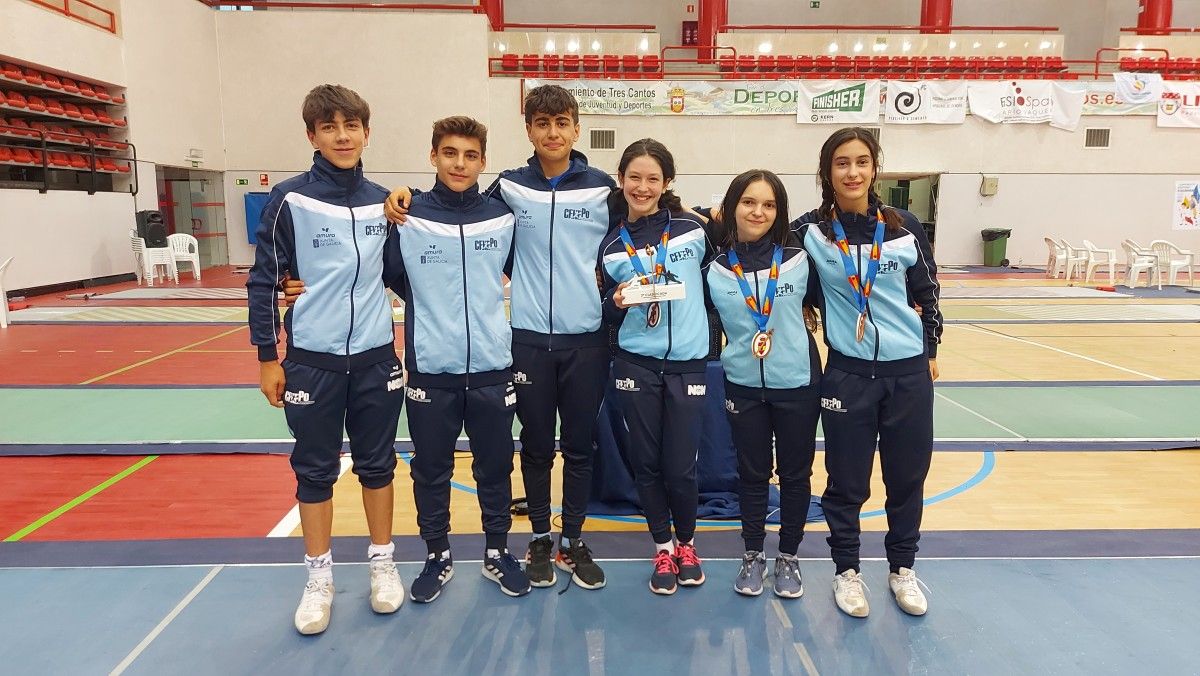 Equipo masculino e feminino infantil da Escola Hungaresa