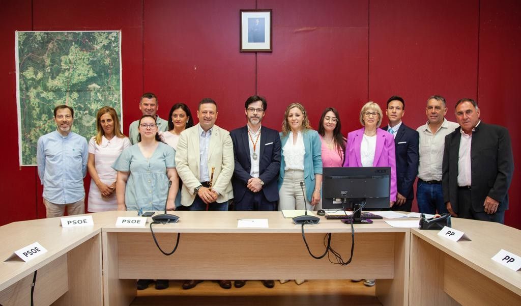 Pleno de investidura en el Concello de Cuntis