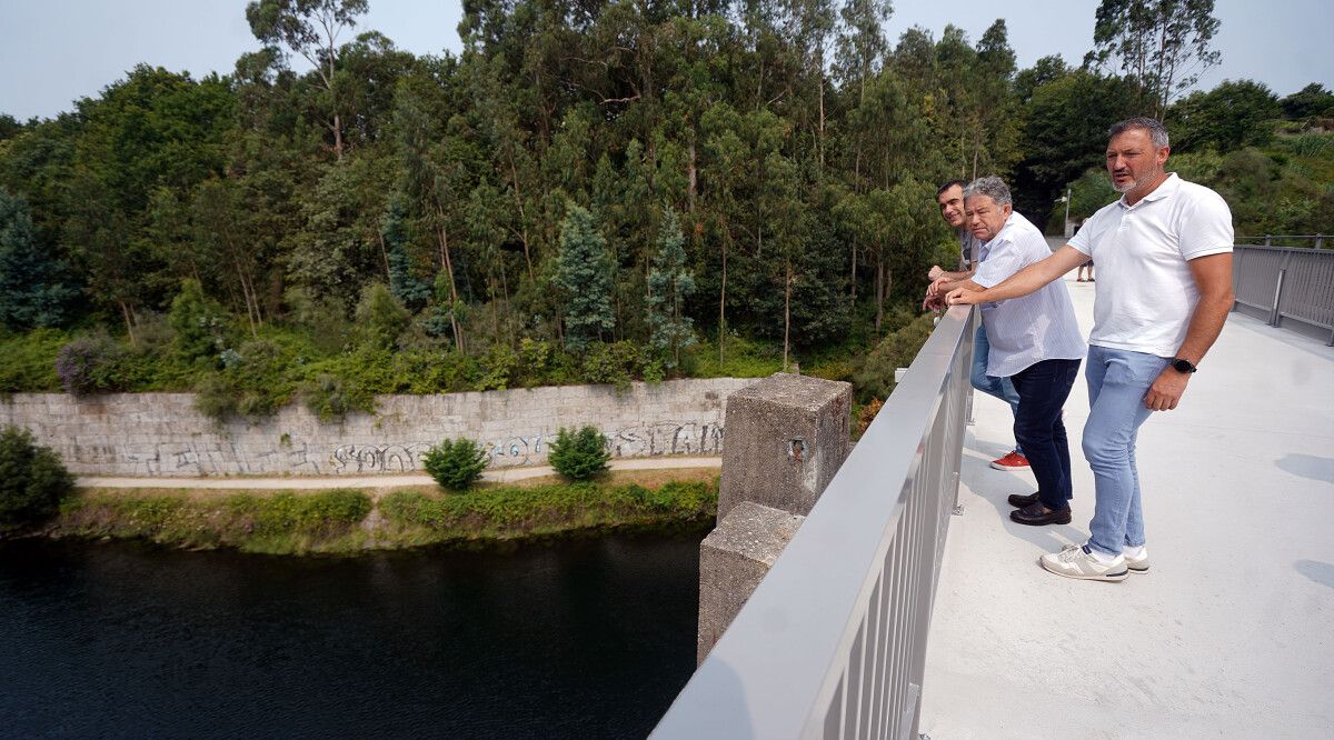 Nuevo mirador sobre el Lérez en el antiguo puente del tren