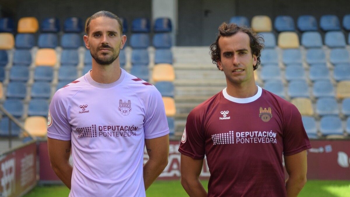 Equipaciones del Pontevedra para la temporada 2023/2024