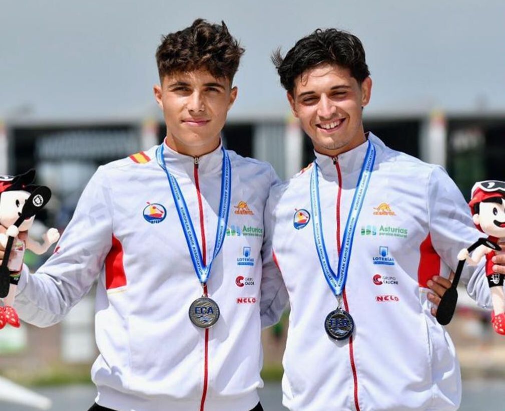 Diego Domínguez e Manuel Fontán, tras proclamarse subcampións de Europa Sub-23