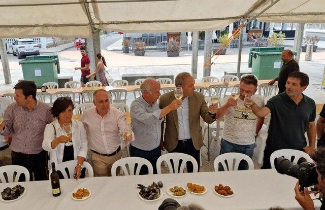 Inauguración da XXIX Festa do Mexillón e do Berberecho de Vilanova de Arousa