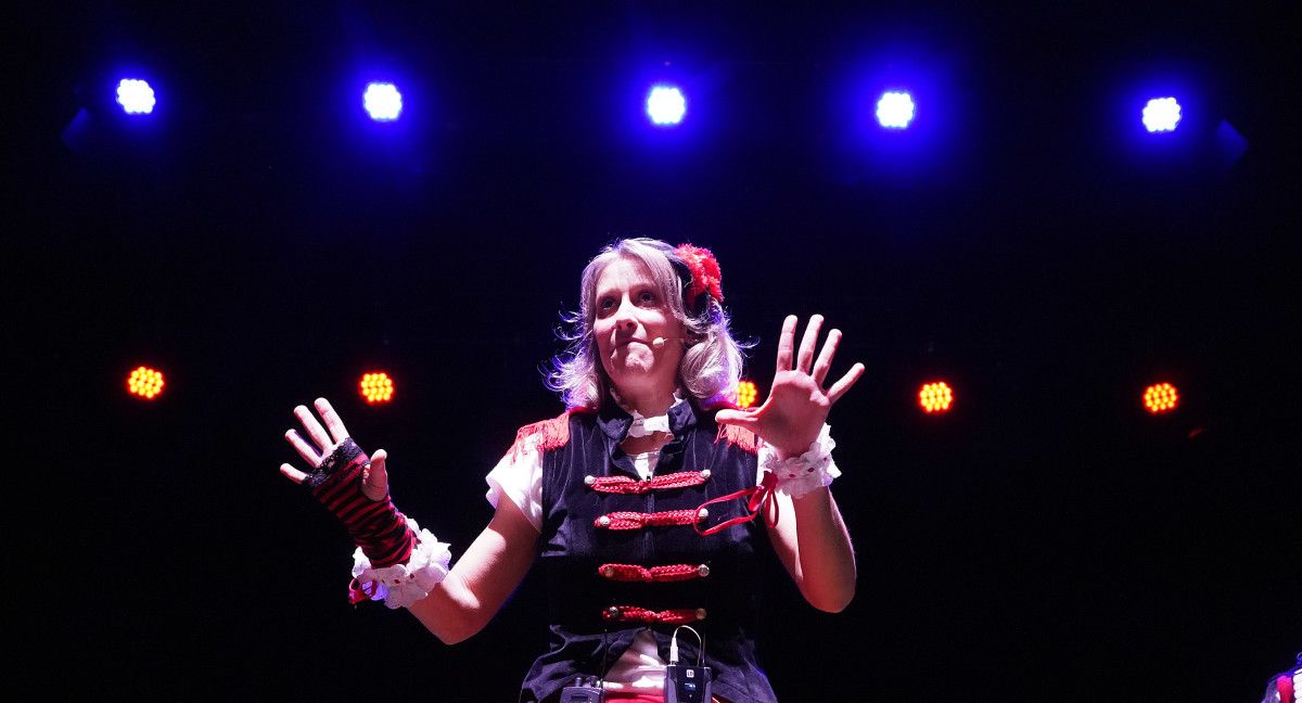 Concerto de Uxía Lambona e a Banda Molona no Teatro Principal