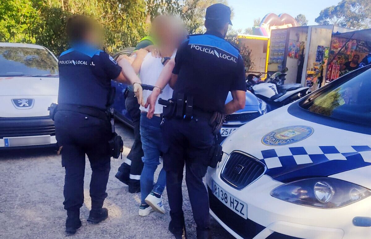 Detenido por conducir de manera temeraria en a Escusa 
