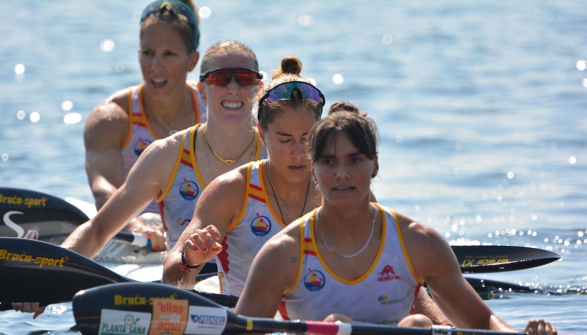 Teresa Portela y Carolina García en el K4 500 del Mundial de Duisburgo