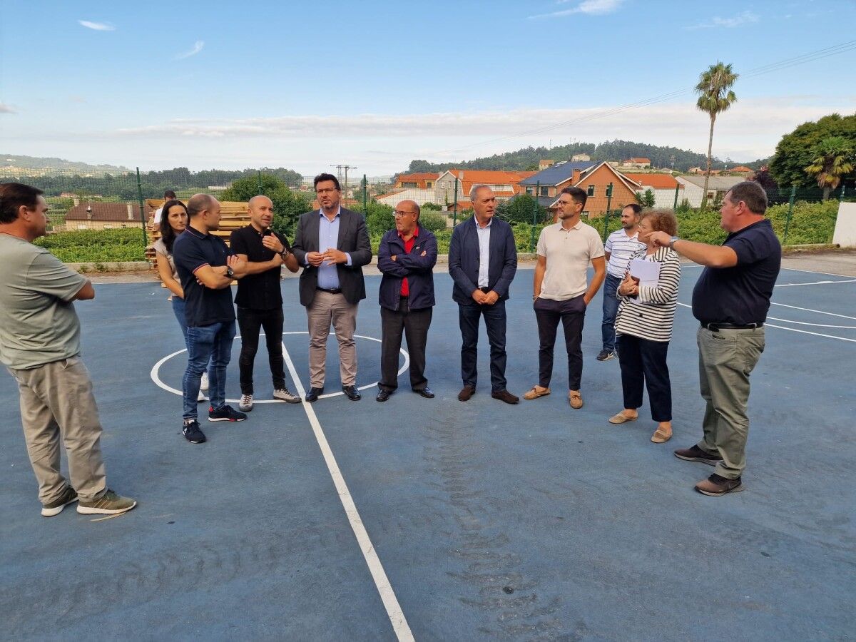 Agustín Reguera e César Pérez visitan o CEIP As Covas de Meaño