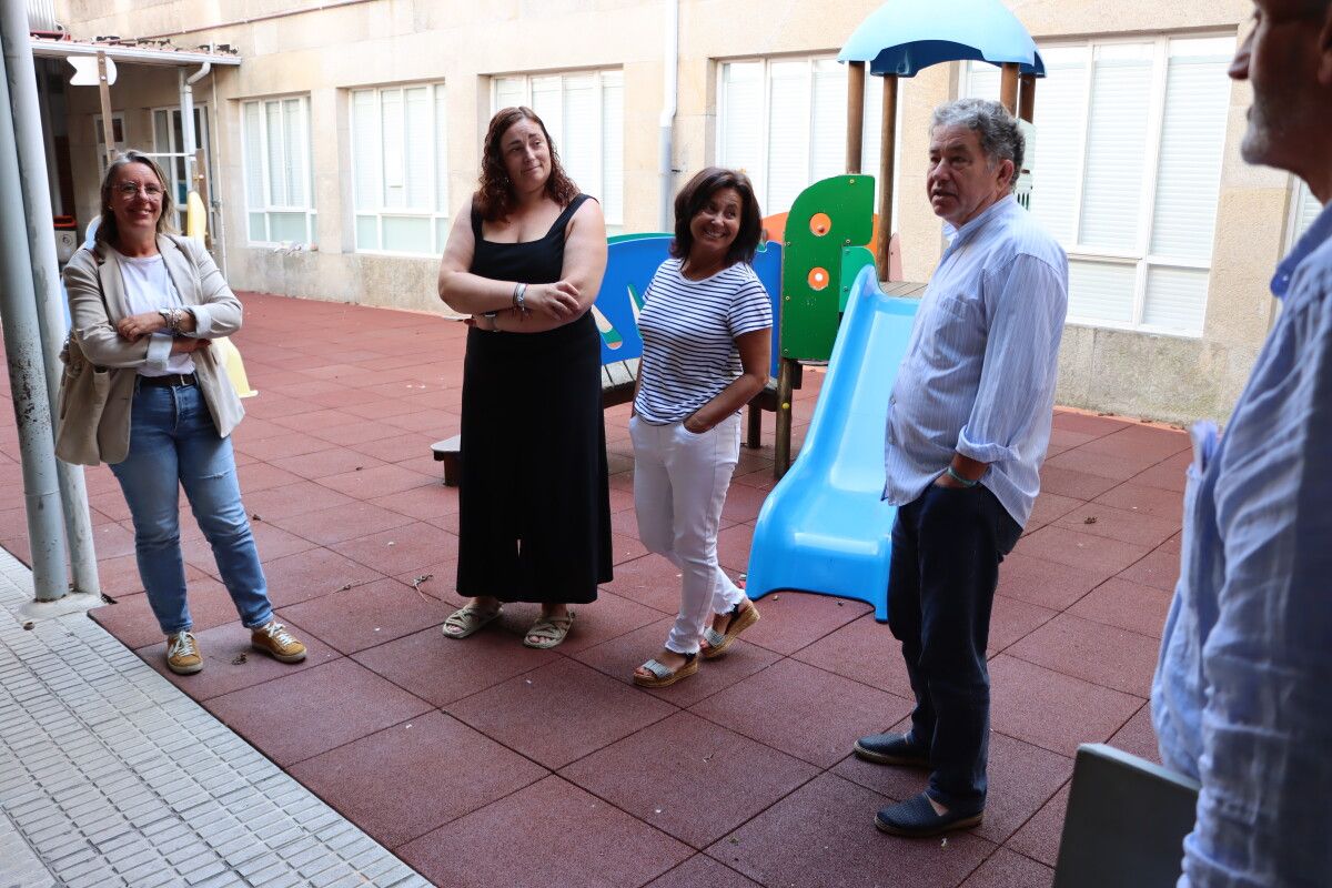 O alcalde visita o CEIP Álvarez Limeses 
