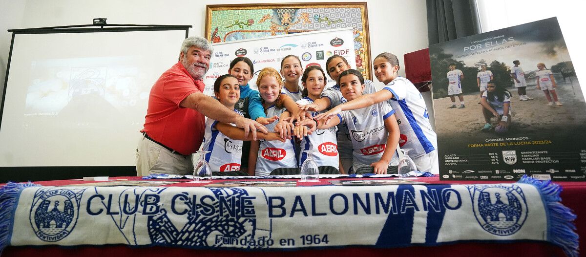 Presentación da campaña de socios do Cisne para a tempada 23-24