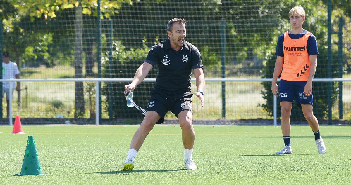 Yago Iglesias, nun adestramento do Pontevedra