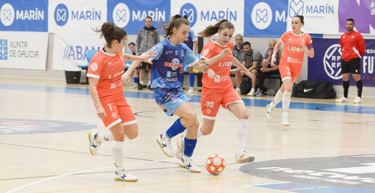 Partido entre Marín Futsal y Poio Pescamar en A Raña