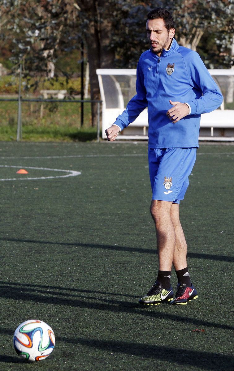 Capi nun adestramento do Pontevedra na Xunqueira