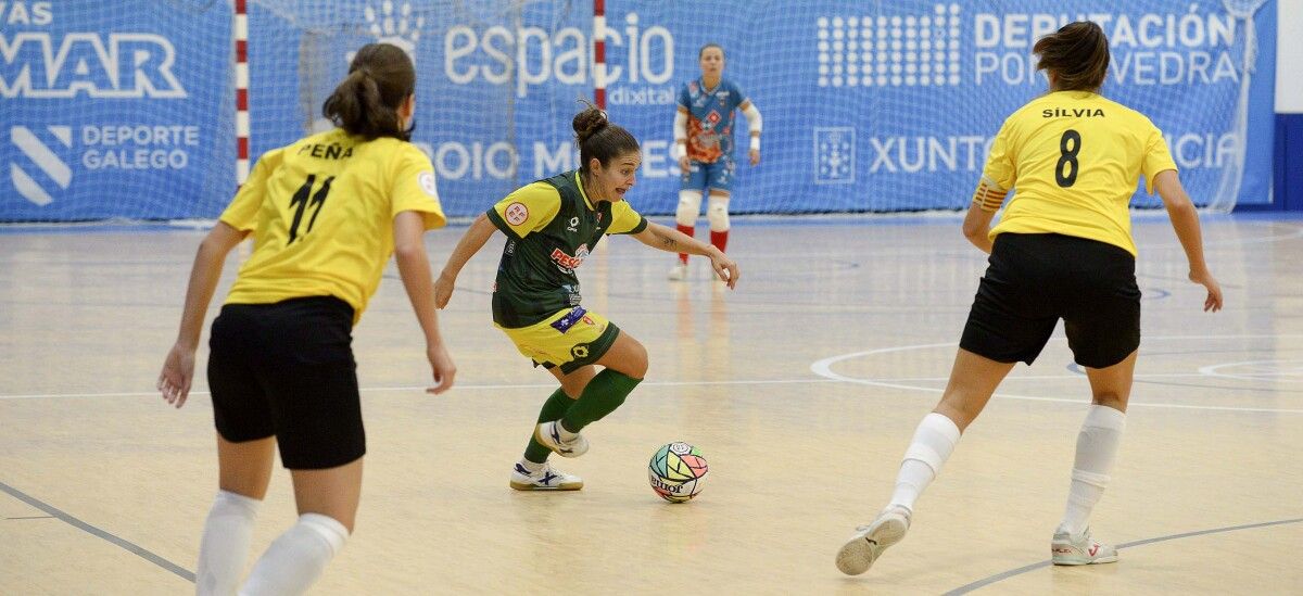 Partido de liga entre Poio Pescamar e Les Corts na Seca