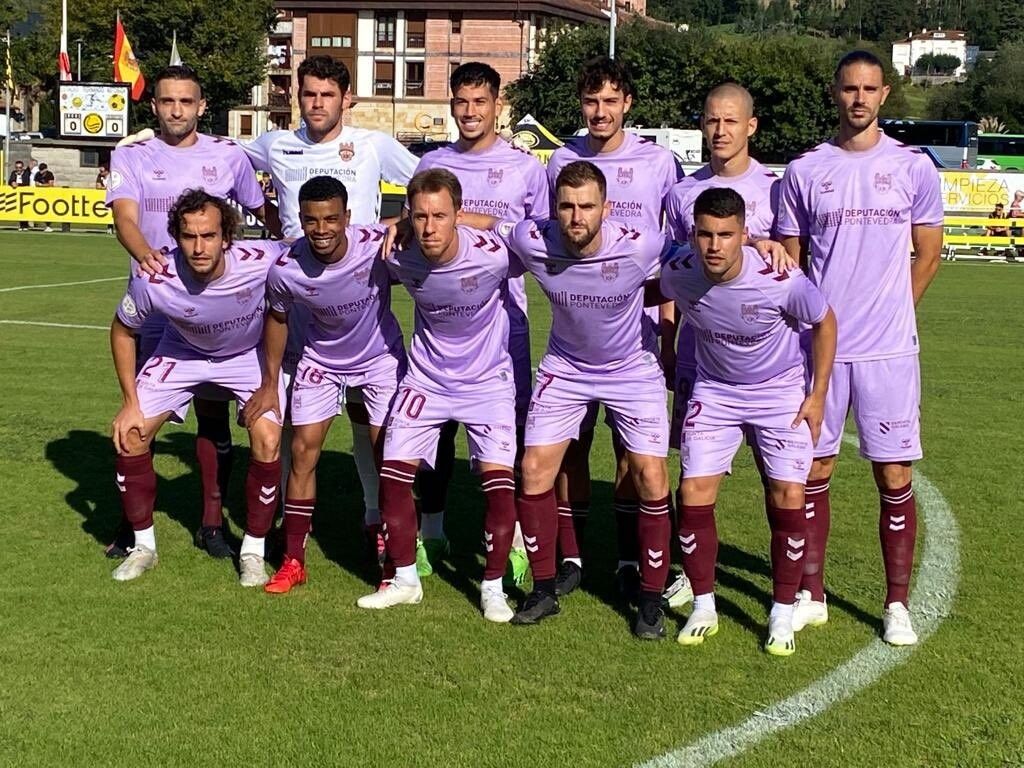 Once do Pontevedra ante o Cayón na primeira volta