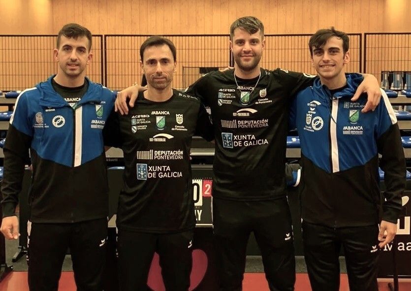 Equipo do Tenis de Mesa Monte Porreiro na fase de grupos da ETTU Europe Cup en Países Baixos